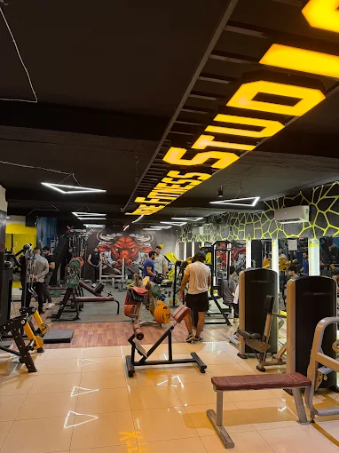 XTREME FITNESS members in action